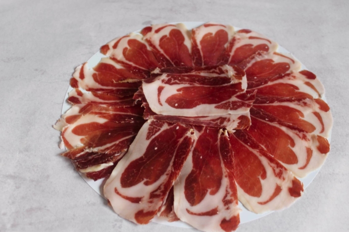 Loncheados-Paleta-de-Cebo-de-Campo-Ibérica-50_-loncheada plato de paleta de cebo de campo 50% iberica loncheada